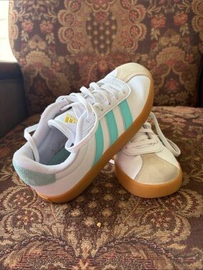 adidas White Sneakers with Mint Aqua Stripes and Gum Sole